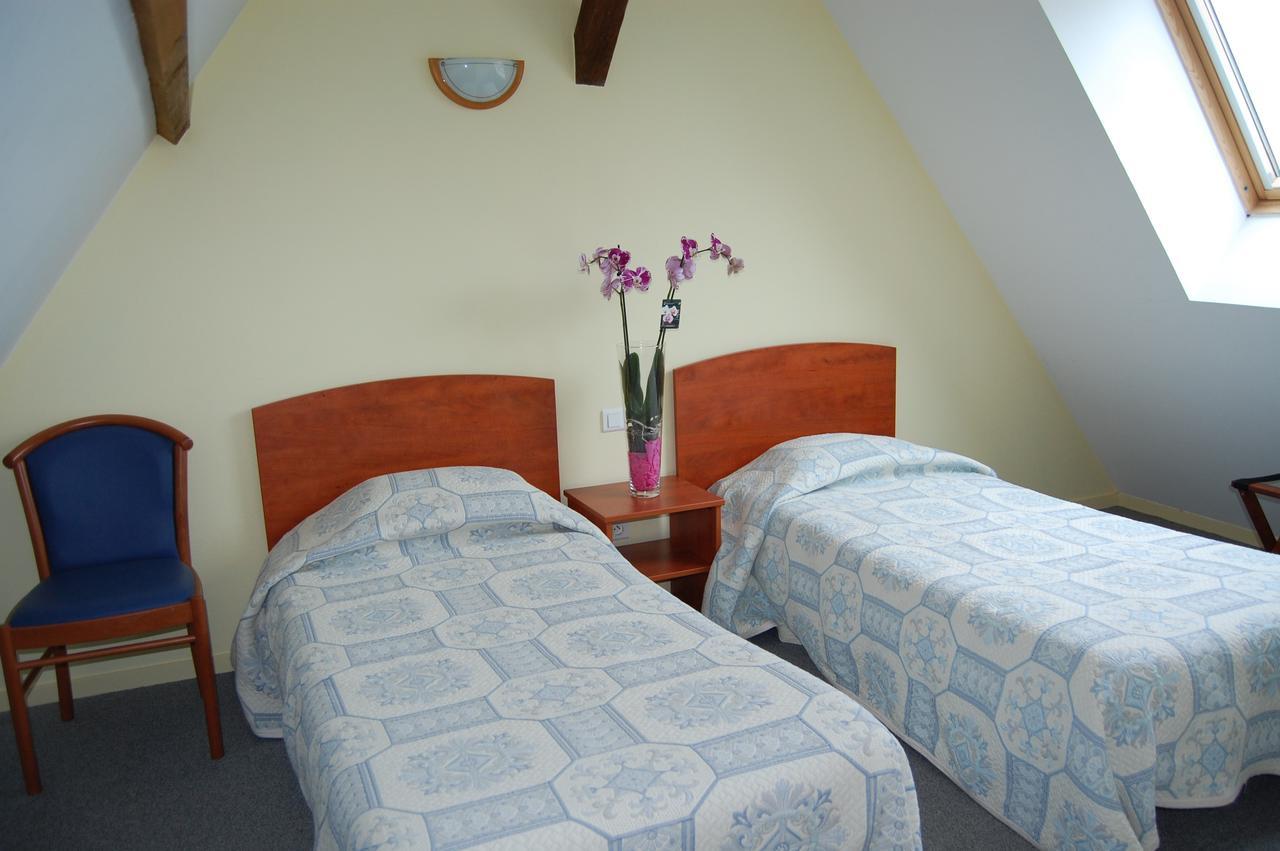 Appart'Hotel La Suze Sur Sarthe Екстериор снимка